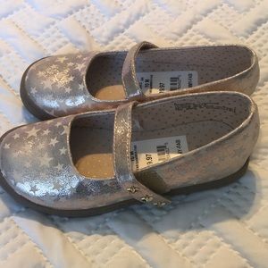 Toddler girls gold star shoes size 10
